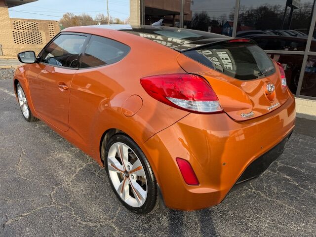 2016 Hyundai Veloster BASE 6AT Greensboro NC