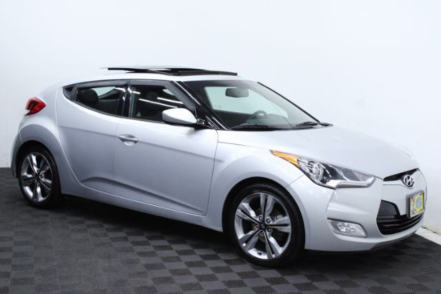 2016 Hyundai Veloster Base 6AT Chantilly VA