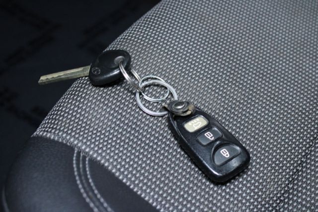 2016 Hyundai Veloster Base 6AT Chantilly VA