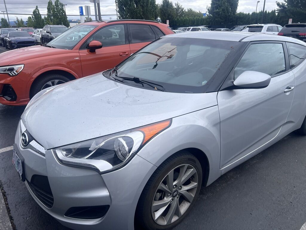 2016 Hyundai Veloster Base
