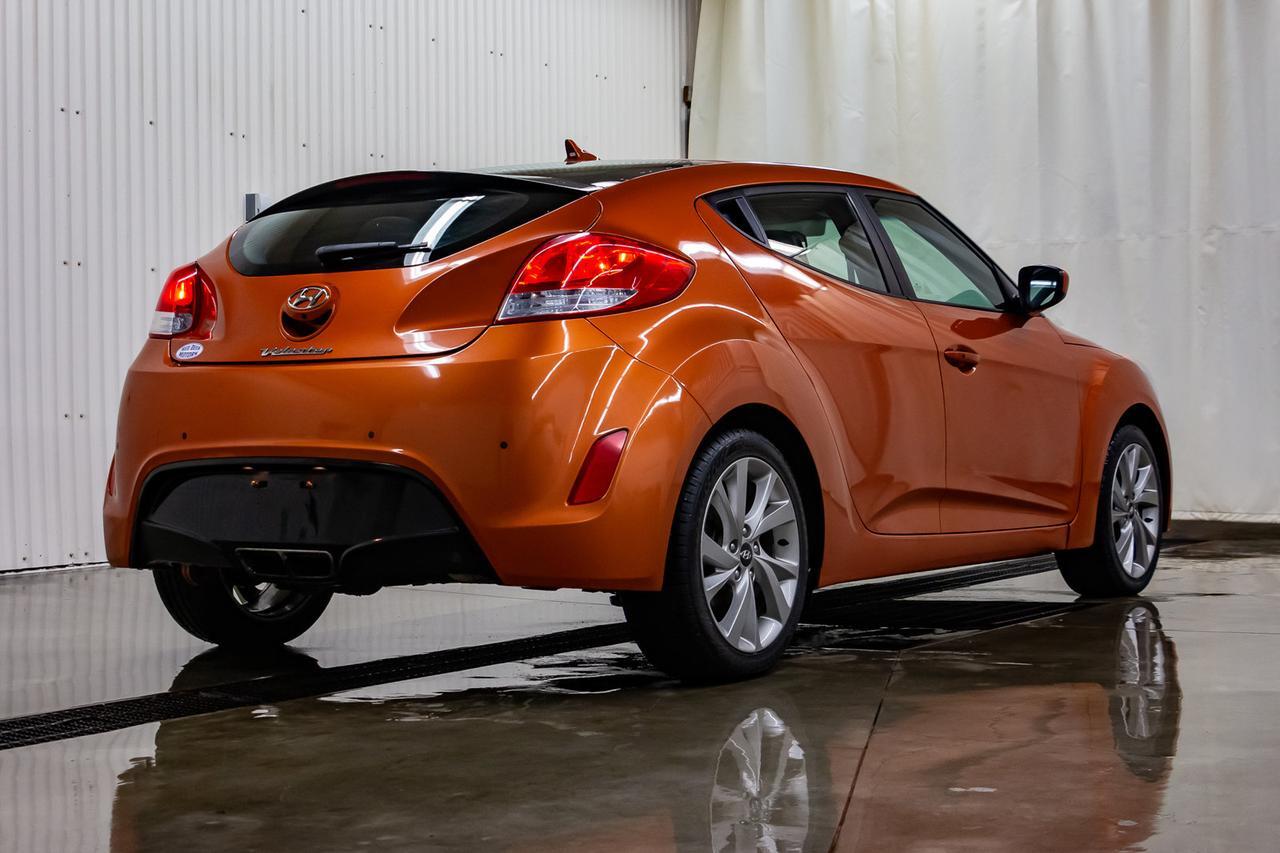 2016 Hyundai Veloster SE BCam Red Deer AB