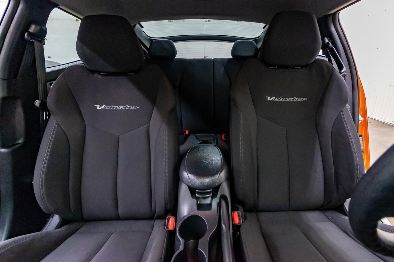 2016 Hyundai Veloster SE BCam Red Deer AB