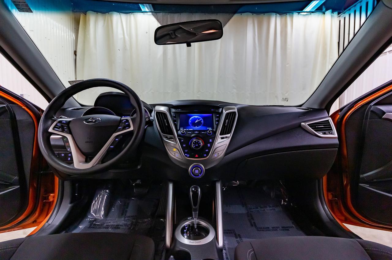 2016 Hyundai Veloster SE BCam Red Deer AB