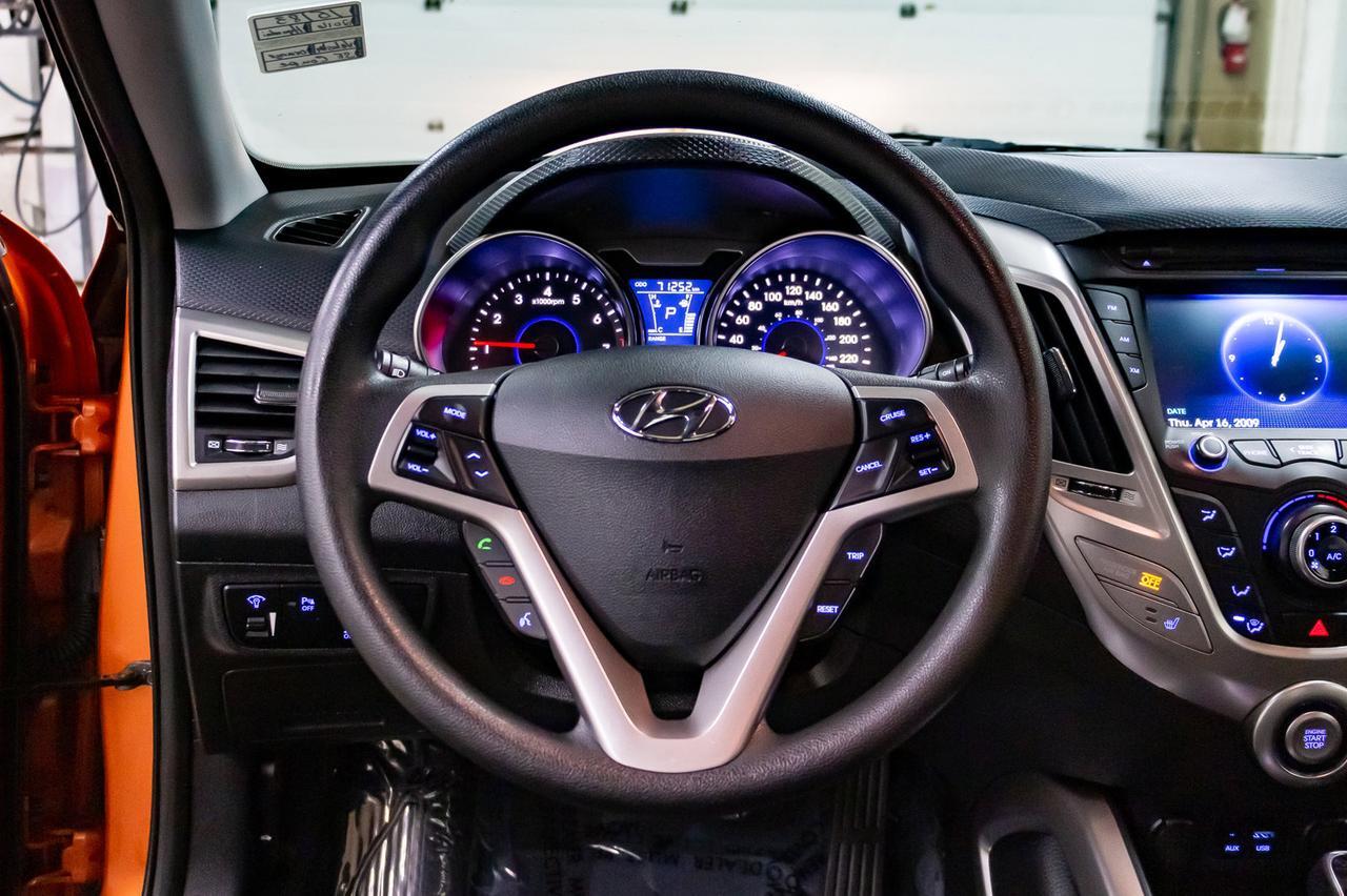 2016 Hyundai Veloster SE BCam Red Deer AB