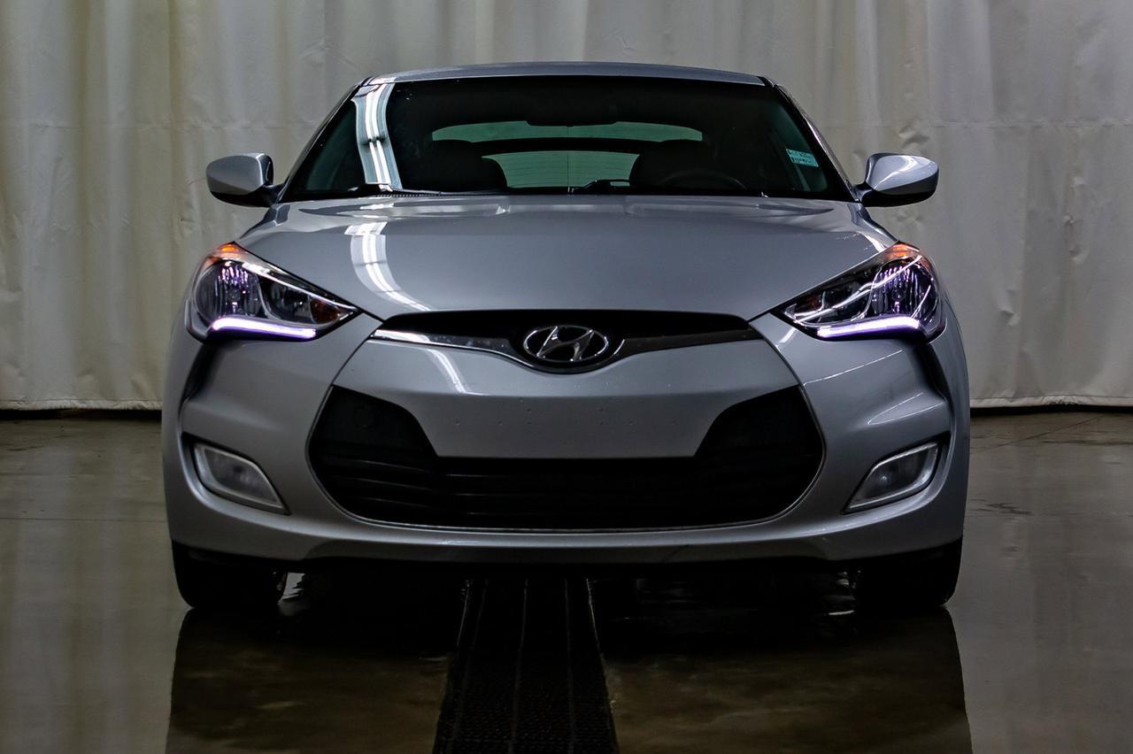 2016 Hyundai Veloster SE BCam Red Deer AB