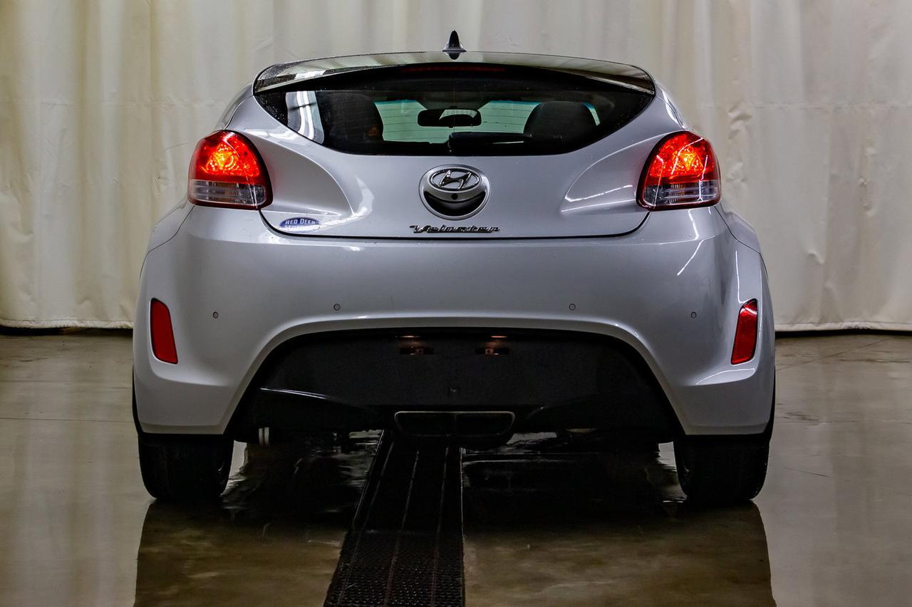 2016 Hyundai Veloster SE BCam Red Deer AB