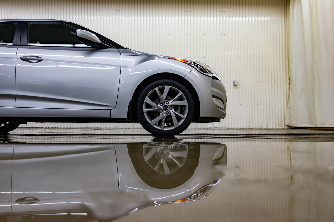 2016 Hyundai Veloster SE BCam Red Deer AB