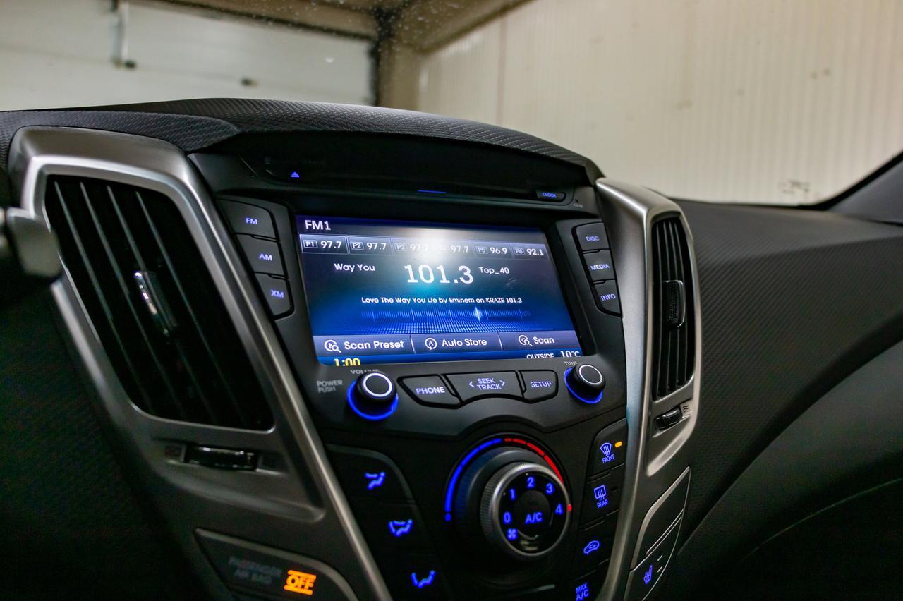 2016 Hyundai Veloster SE BCam Red Deer AB