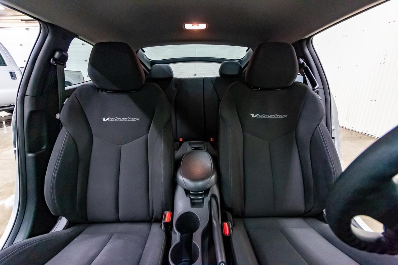 2016 Hyundai Veloster SE BCam Red Deer AB