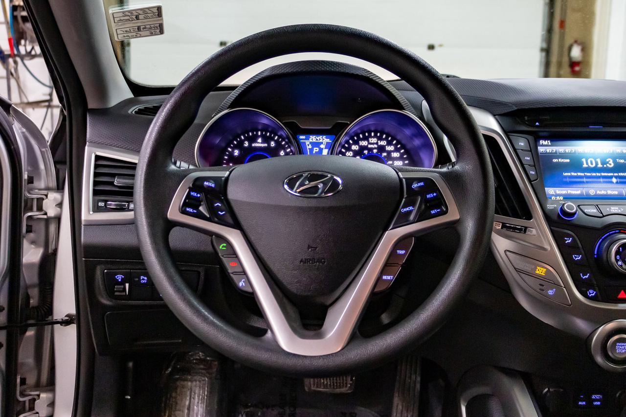 2016 Hyundai Veloster SE BCam Red Deer AB