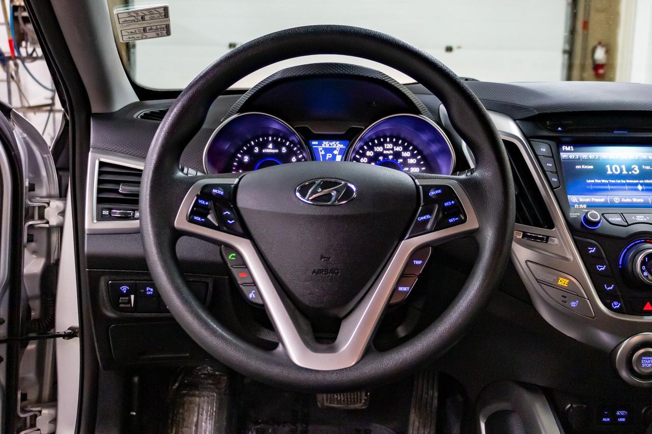 2016 Hyundai Veloster SE BCam Red Deer AB