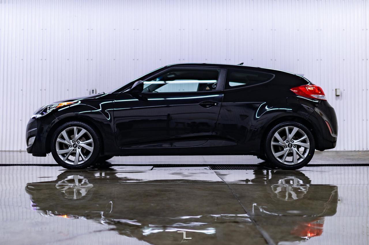 2016 Hyundai Veloster SE Sport Manual BCam Red Deer AB