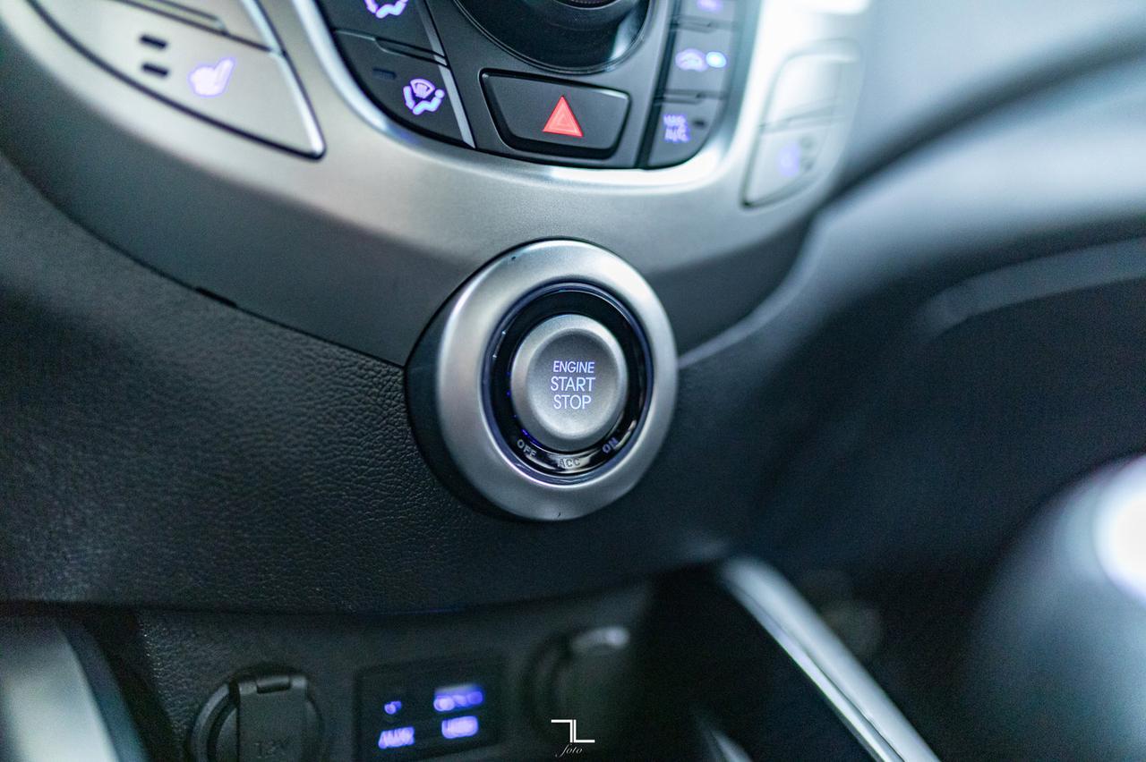 2016 Hyundai Veloster SE Sport Manual BCam Red Deer AB