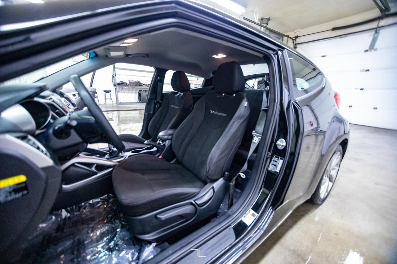 2016 Hyundai Veloster SE Sport Manual BCam Red Deer AB