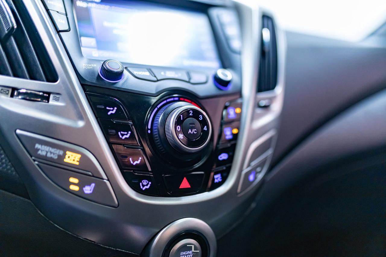 2016 Hyundai Veloster Tech Nav Roof BCam Red Deer AB