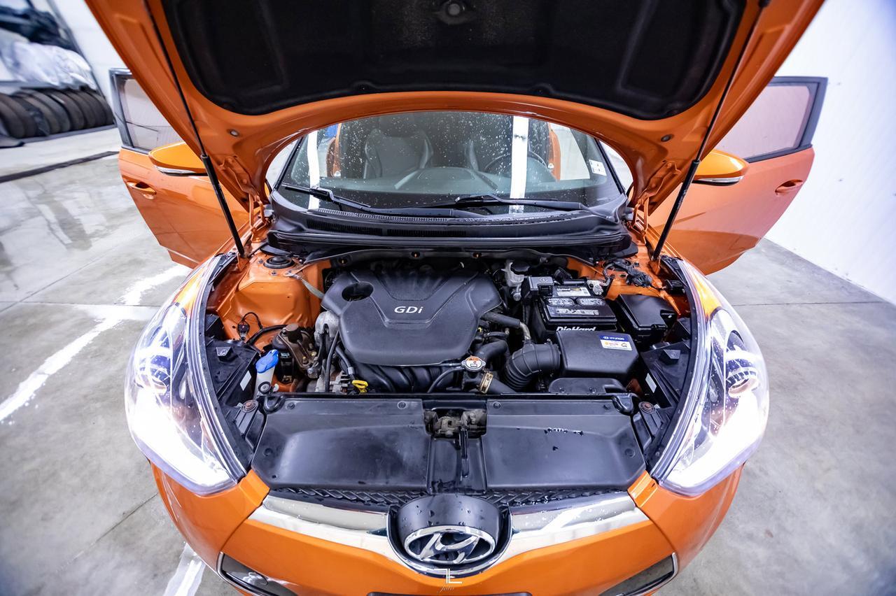 2016 Hyundai Veloster Tech Nav Roof BCam Red Deer AB