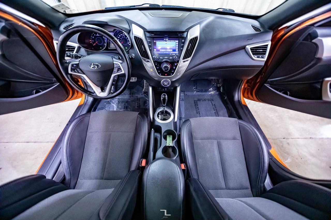 2016 Hyundai Veloster Tech Nav Roof BCam Red Deer AB