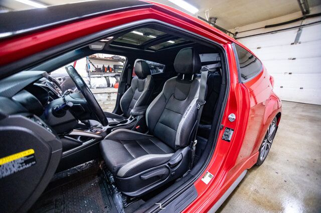 2016 Hyundai Veloster Turbo Leather Roof Nav Red Deer AB