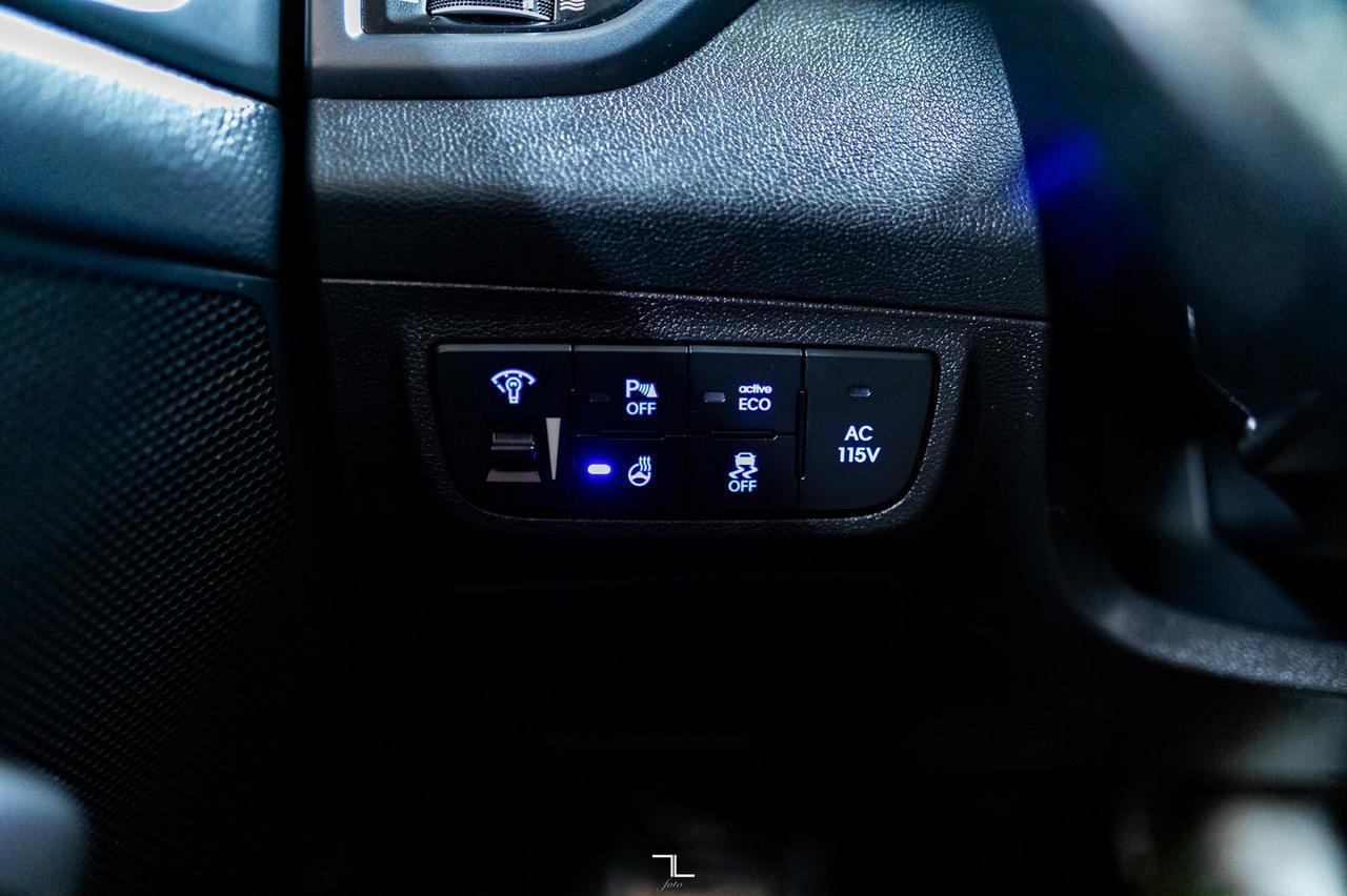 2016 Hyundai Veloster Turbo Leather Roof Nav Red Deer AB