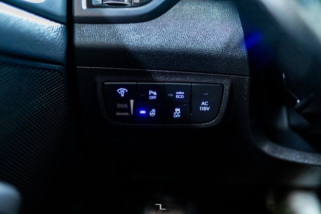 2016 Hyundai Veloster Turbo Leather Roof Nav Red Deer AB