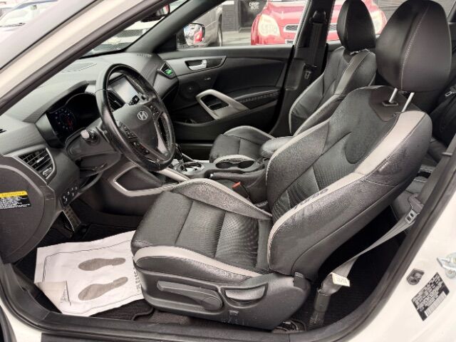 2016 Hyundai Veloster