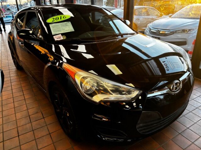 2016 Hyundai Veloster Veloster