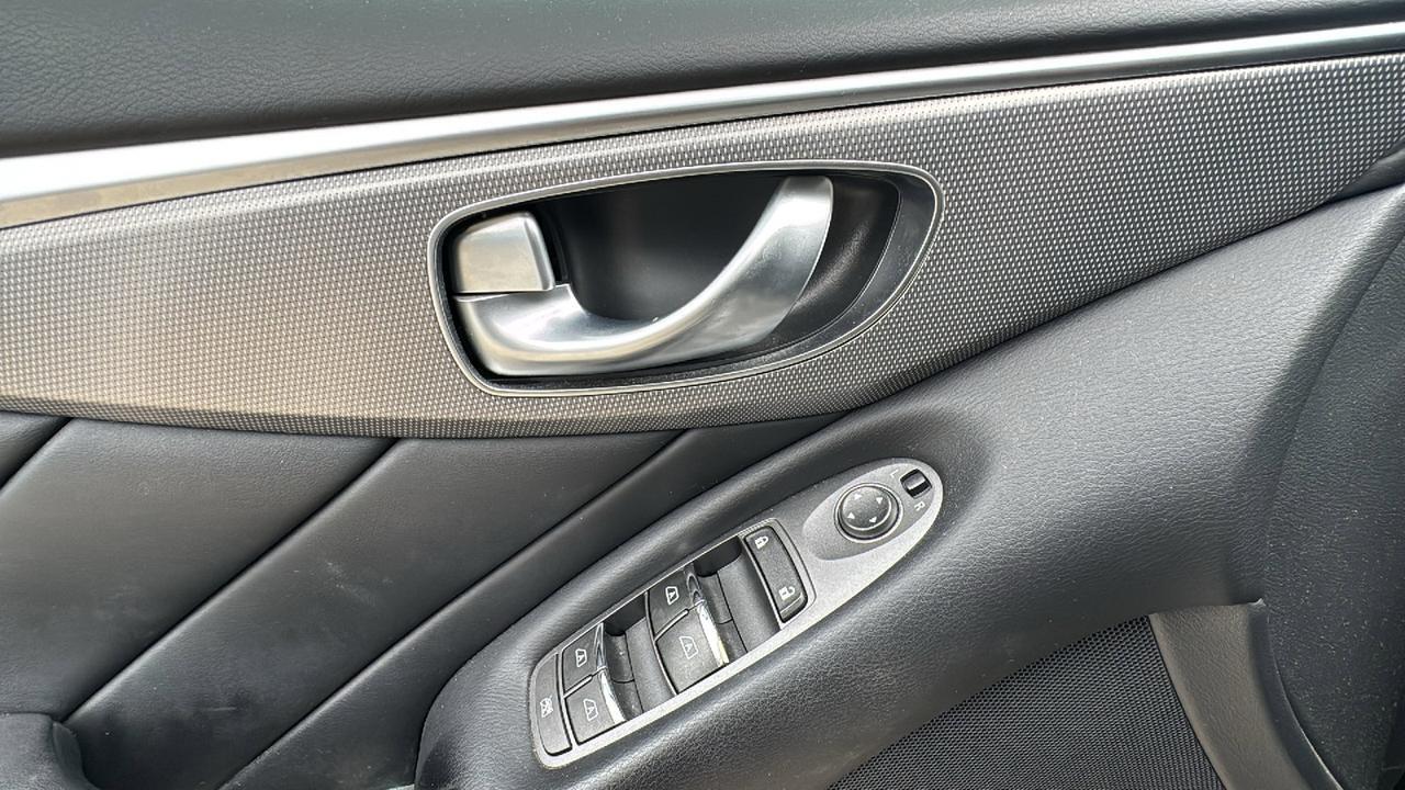 2016 INFINITI Q50 3.0t Premium  Selma TX