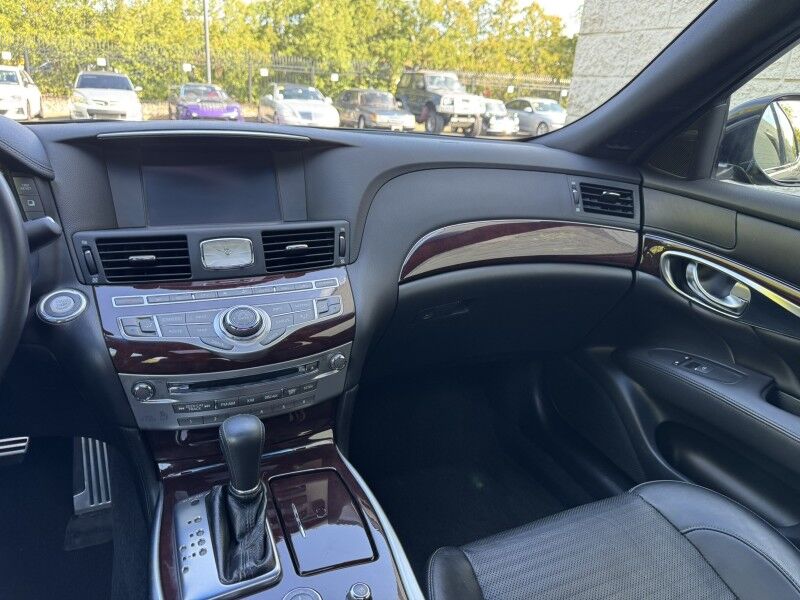 2016 INFINITI Q70  Willow Grove PA