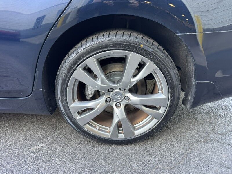 2016 INFINITI Q70  Willow Grove PA