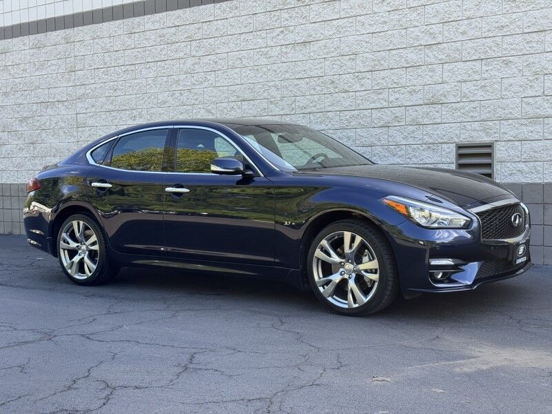2016 INFINITI Q70  Willow Grove PA