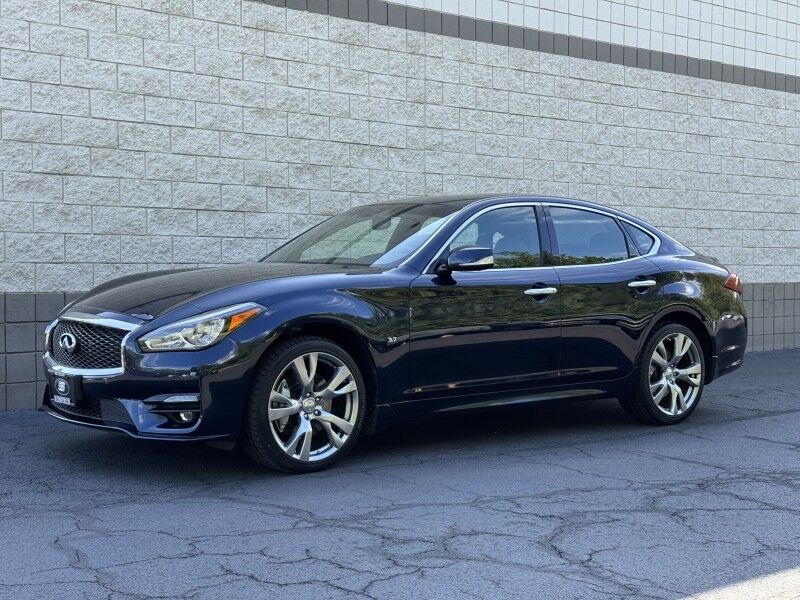 2016 INFINITI Q70  Willow Grove PA