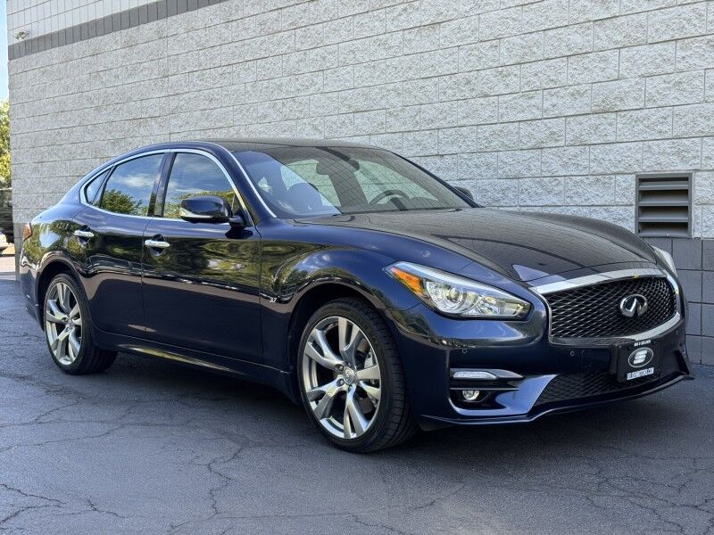 2016 INFINITI Q70  Willow Grove PA