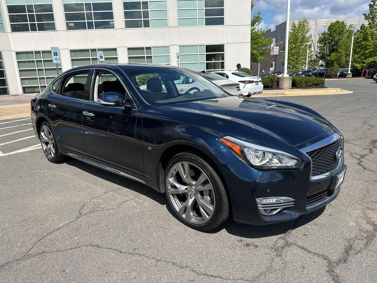 2016 INFINITI Q70L 3.7X