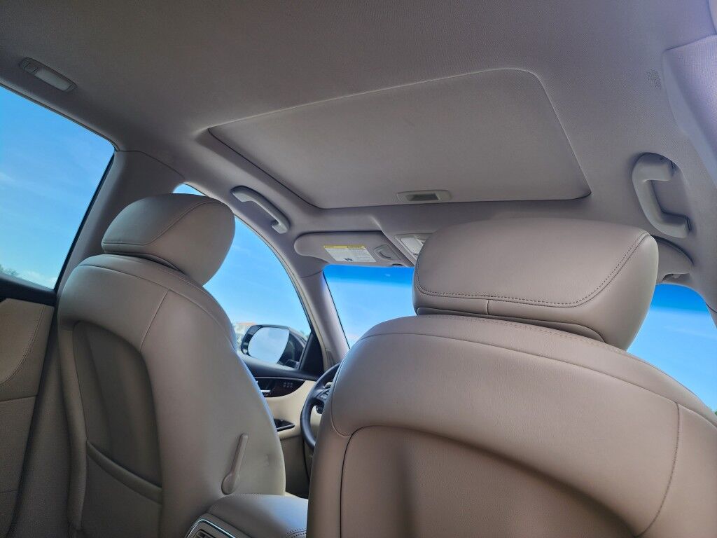 2016 INFINITI QX50 ACTIVE PARKING SYSTEM~ALUMINUM ROOF RAILS~BLUETOOTH~HEATED SEATS~LEATHER TRIMMED SEATS~PREMIUM SOUND SYSTEM~SURROUND VIEW CAMERA Sarasota FL