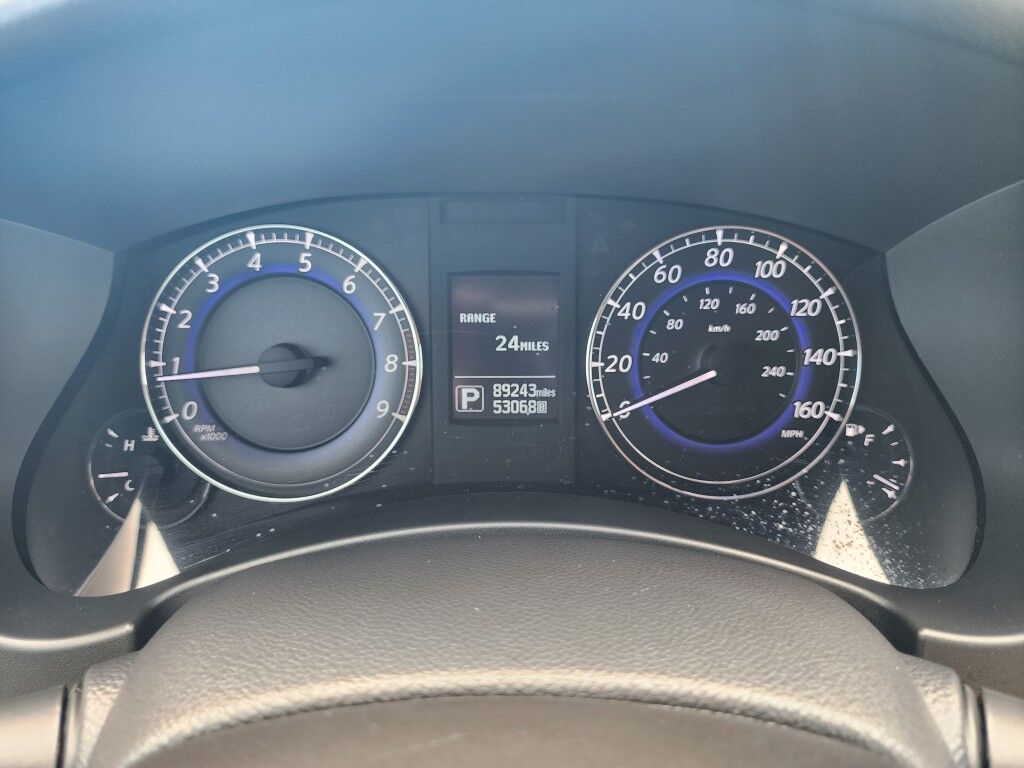 2016 INFINITI QX50 ACTIVE PARKING SYSTEM~ALUMINUM ROOF RAILS~BLUETOOTH~HEATED SEATS~LEATHER TRIMMED SEATS~PREMIUM SOUND SYSTEM~SURROUND VIEW CAMERA Sarasota FL