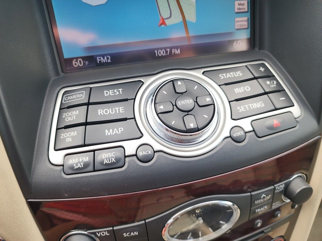 2016 INFINITI QX50 ACTIVE PARKING SYSTEM~ALUMINUM ROOF RAILS~BLUETOOTH~HEATED SEATS~LEATHER TRIMMED SEATS~PREMIUM SOUND SYSTEM~SURROUND VIEW CAMERA Sarasota FL