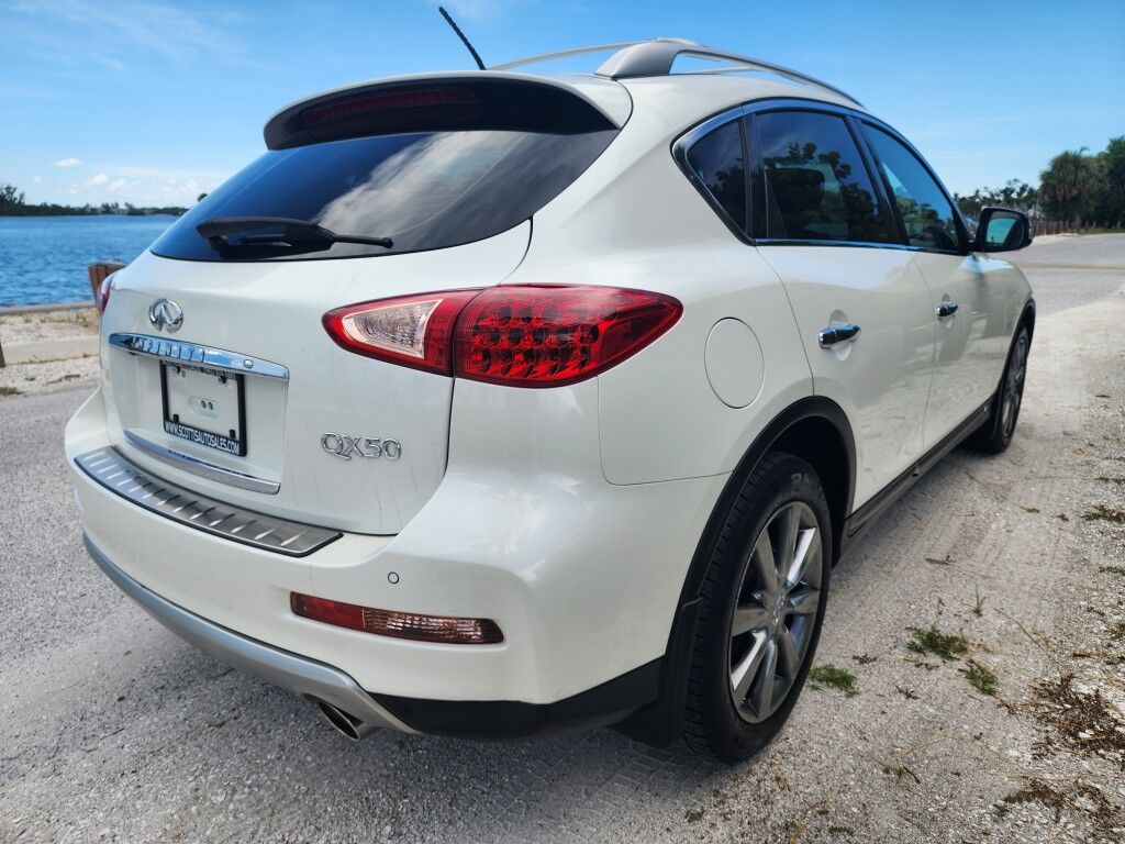 2016 INFINITI QX50 ACTIVE PARKING SYSTEM~ALUMINUM ROOF RAILS~BLUETOOTH~HEATED SEATS~LEATHER TRIMMED SEATS~PREMIUM SOUND SYSTEM~SURROUND VIEW CAMERA Sarasota FL
