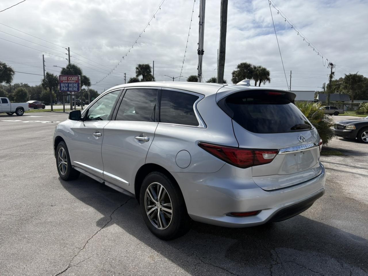 2016 INFINITI QX60