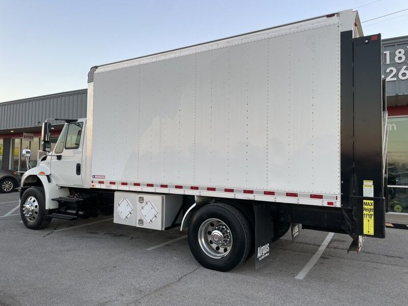 2016 INTERNATIONAL 4000 Collinsville OK