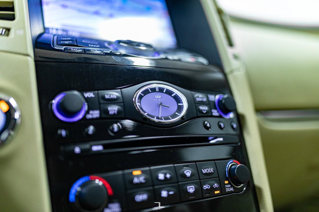 2016 Infiniti QX70 AWD Luxury Leather Roof Nav BCam Red Deer AB