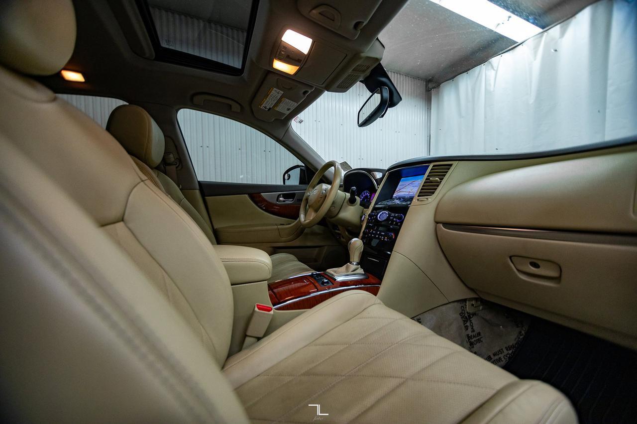 2016 Infiniti QX70 AWD Luxury Leather Roof Nav BCam Red Deer AB