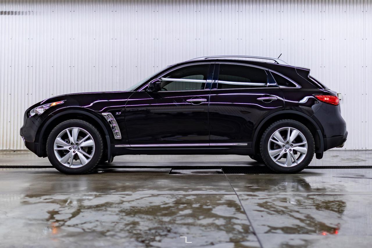 2016 Infiniti QX70 AWD Luxury Leather Roof Nav BCam Red Deer AB