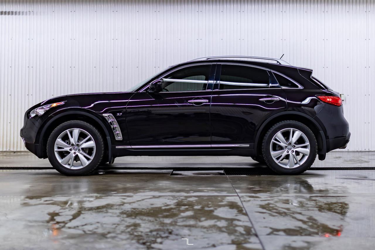 2016 Infiniti QX70 AWD Luxury Leather Roof Nav BCam Red Deer AB