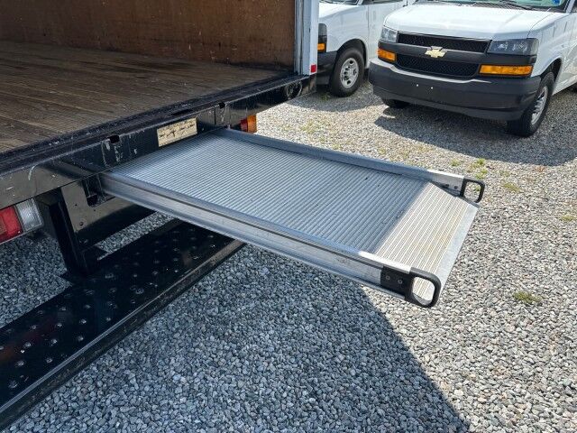 2016 Isuzu NPR 14' Box Truck IBT PWL Ashland VA