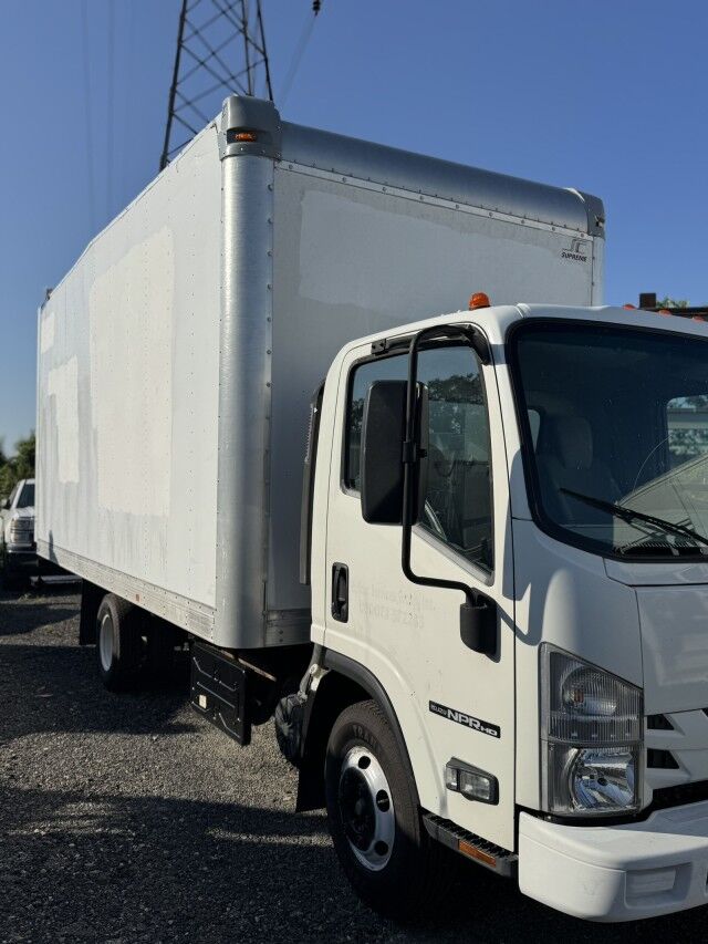2016 Isuzu NPR HD 18' Box Truck  Henrico VA