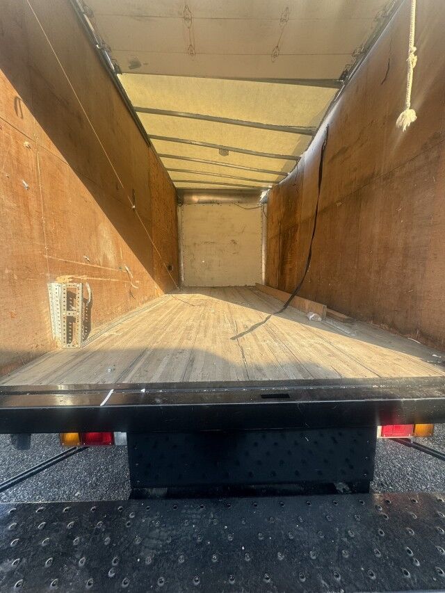 2016 Isuzu NPR HD 18' Box Truck  Henrico VA