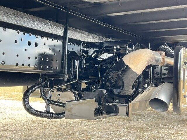 2016 Isuzu NPR-XD 20' Dry Box Truck with Step Bumper Homestead FL