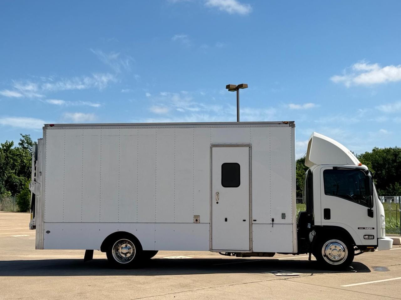 2016 Isuzu NQR 5.2L Diesel Aisin Automatic Mansfield TX