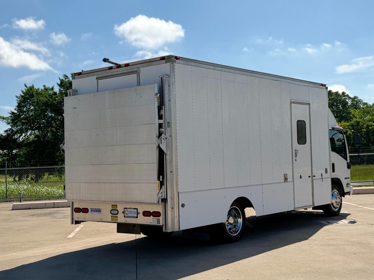 2016 Isuzu NQR 5.2L Diesel Aisin Automatic Mansfield TX