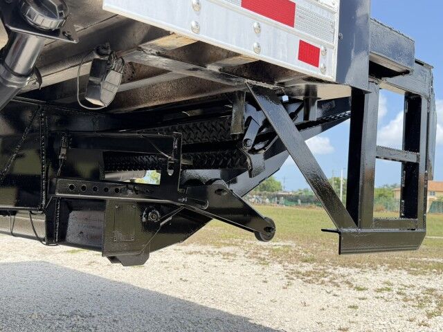 2016 Isuzu NRR 14' Refrigerated Truck with 2,500 lbs. Lift Gate Homestead FL